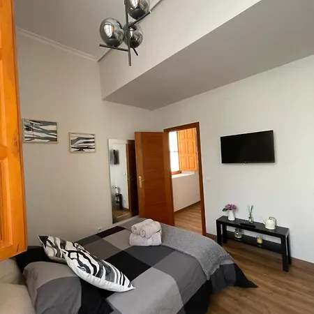 Rojas Iv By Ap Toledo